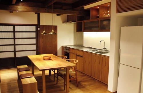 Gion House | MINUTES FROM GION, BEAUTIFULLY RENOVATED JAPANESE TOWNHOUSE