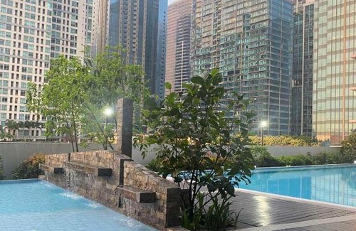 Bonifacio Global City Apartment | MiO Suites Avida CityFlex SOHO Tower