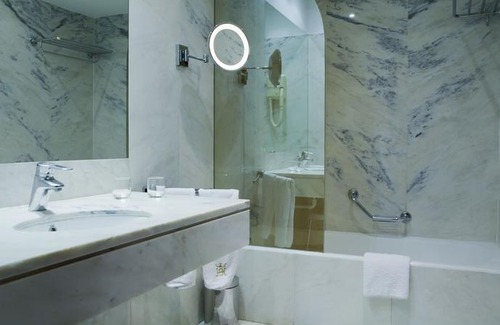 Algeciras Hotel | Mir Octavio
