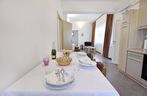 Crveni Vrh Apartment | Mira two-bedroom apartment