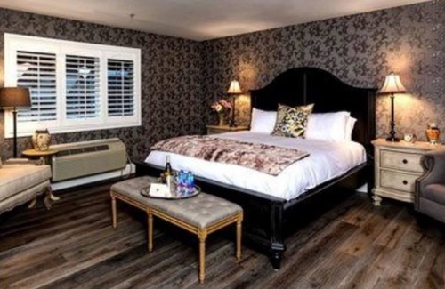Solvang Bed & Breakfast | Mirabelle Inn and Restaurant