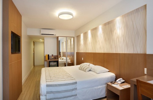 Copacabana Hotel | Mirasol Copacabana Hotel