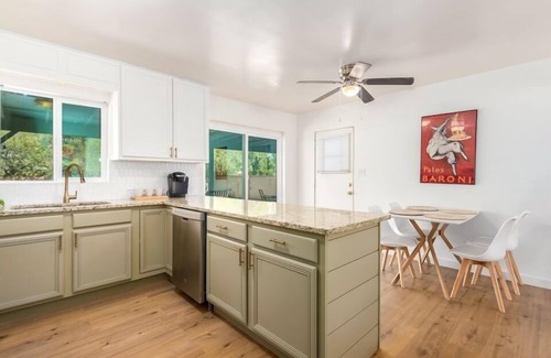 Midtown House | MIREY Midtown- Centrally located, clean, 2BD & 1BA home!