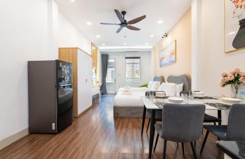 Ben Thanh Hotel | Misa House - Starlit Saigon
