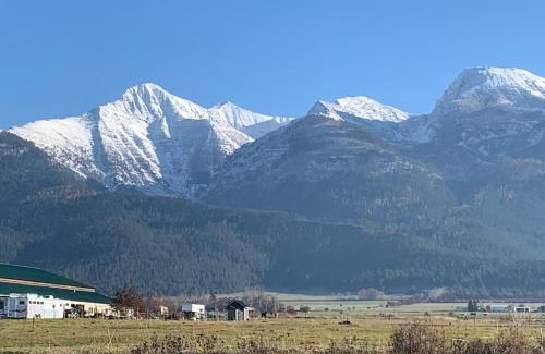 St. Ignatius Apartment | Mission Mountain Camper