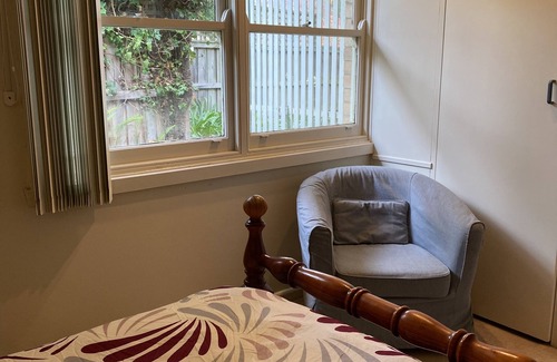 Mitcham House | Mitcham Railway Station Home Stay