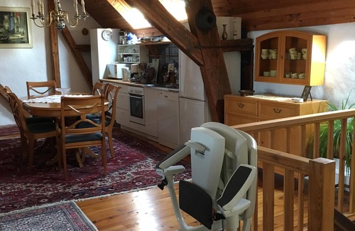 Zeltingen-Rachtig House | Mittelmosel - former winegrower's house in a quiet side street with stair lift