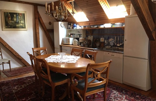 Zeltingen-Rachtig House | Mittelmosel - former winegrower's house in a quiet side street with stair lift