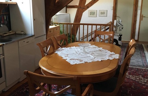 Zeltingen-Rachtig House | Mittelmosel - former winegrower's house in a quiet side street with stair lift