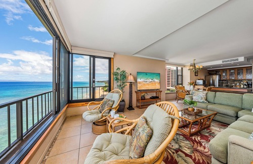 Honokowai Condo | MK 808 Kaanapali Beach OceanFront Condo w Ocean Views