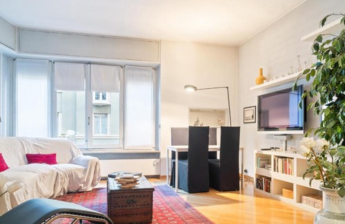 San Donato - Campidoglio Apartment | MM Bernini Roomy Apartment