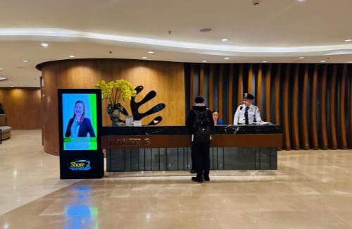 Barangay 76 Hotel | MOA Newly Turn Over 1 bedroom with balcony PRIER Place
