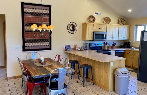 Moab South Valley House | Moab Rim Views! I Garage I Pool & Hot Tub I Pet Friendly I Trailer Parking