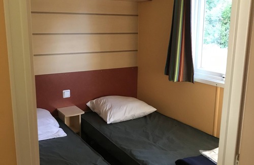 Boofzheim House | Mobil Home 6 Personnes, 3 Chambres et Terrasse Couverte