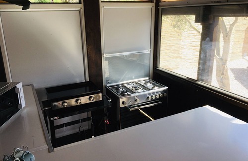 Serignan House | Mobil-home Avec Grand Jardin Privé
