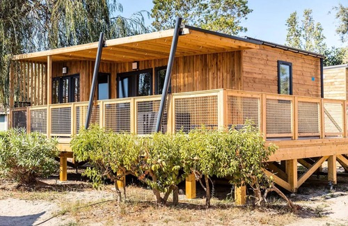 Ghisonaccia House | Mobil-home | Classic XL | 2 Ch. | 4/6 pers. | Raised terrace | A/C