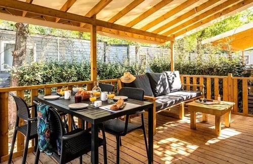 Kaatsheuvel House | Mobil-home | Premium Azure | 3 Ch. | 6 pers. | Terrace Lounge