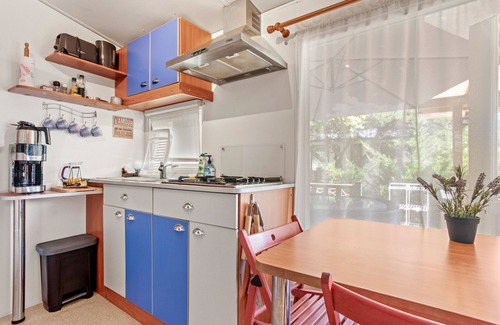 Sainte-Croix-du-Verdon House | Mobile Home 'Cocoon' with Lake View, Shared Pool and Air Conditioning