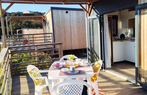 Calvisson House | Mobile-home 2 bedrooms - Premium 4 to 5 persons - 4 pers. included in the price