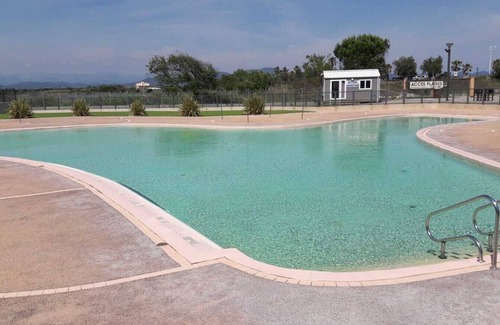 Saint-Aygulf House | Mobile Home for 5 people in a 4-star campsite by the beach