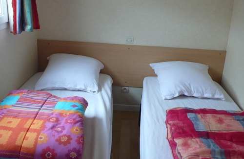 Tregastel House | mobile home in residential leisure park located 150 meters from the sea,