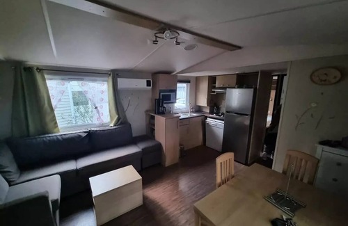 Meschers-sur-Gironde House | Mobilhome Premium 30-40m2 - 3 Schlafzimmer + TV + Überdachte Terrasse & Einwegbetten zur Verfügung* 8 Personen