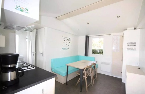 Ambon House | Mobilhome MERCURE ACCESS 4 PERS 4 persons