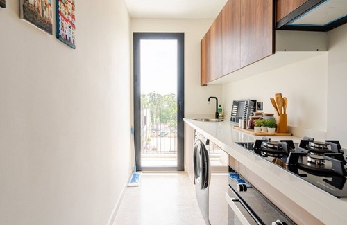 RACINE EXTENSION Apartment | Modern 1-bed Apartment in Val d’Anfa