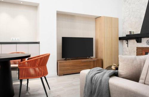 Torremolinos City Centre Apartment | Modern 1-Bed Apartment with Wi-Fi