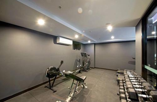 Braddon Apartment | Modern 1-Bed Apartment With Pool And Sauna