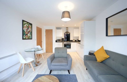 Preston Apartment | Modern 1 Bedroom Apartment in Central Preston