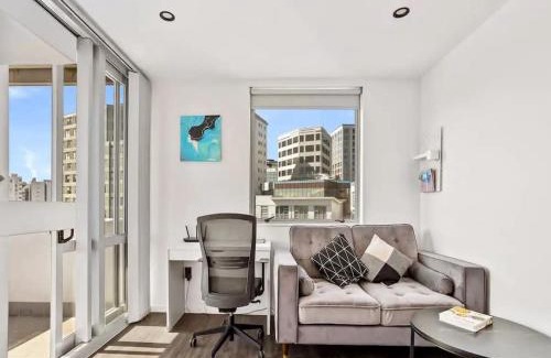 Newton Apartment | Modern 1 Bedroom in Auckland Central Zodiak Stays