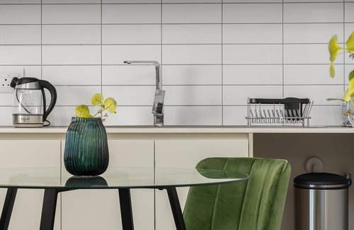 Century City Apartment | Modern 1-Bedroom With Wetland Views | Netflix