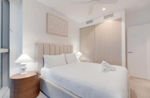 Brisbane Central Business District Apartment | Modern -1 BR Stay in Queen's Wharf Walk to Casino