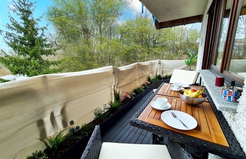 Radolfzell am Bodensee Apartment | Modern 1-room apartment with balcony and internet /WLAN