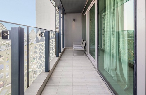 Jadaf Apartment | Modern 1BR in Prestigious Waterfront Location!