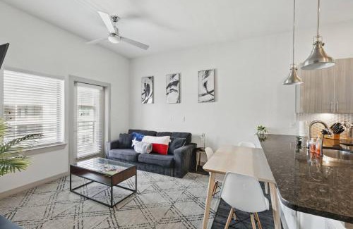 McKinney Apartment | Modern 1BR near TPC Golf Free Parking and Wifi