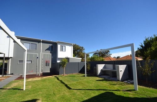 Kelmscott Apartment | MODERN 2 BED APARTMENTS WITH WHEELCHAIR ACCESS