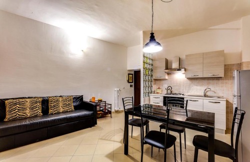 Appio Latino Apartment | Modern 2 bed flat in San Giovanni