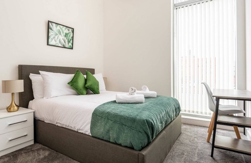 Rotherham Apartment | Modern 2 Bed Riverside Apartment with Balcony