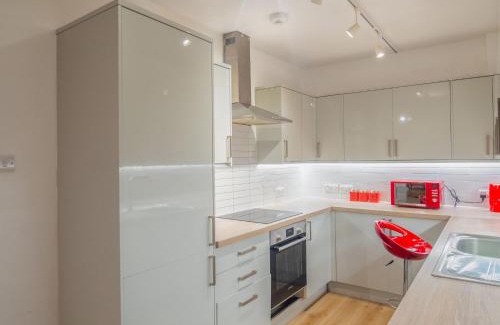 Woolwich Apartment | Modern 2 Bedroom Apartment in Woolwich