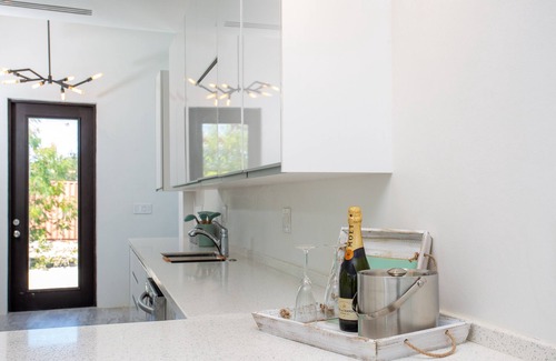 Ocean Point Villa | Modern 2 Bedroom Luxury Villa With Stunning Sea Views of Chalk Sound