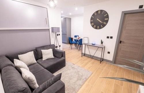 West Finchley Apartment | Modern 2-Bedrooms, 2-Bathrooms in Finchley