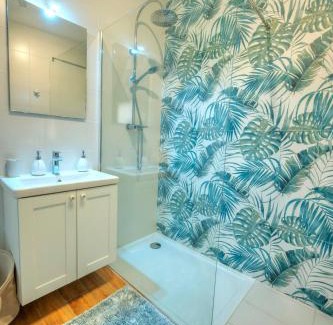 San Tumas Apartment | Modern 2BD Stylish Apartment with Balcony - Close to Saint Thomas Beach