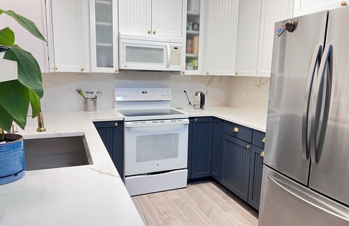 Aurora Highlands House | Modern 4-bedroom house . nNear Aurora Medical - Perfect for Travel Nurses!n