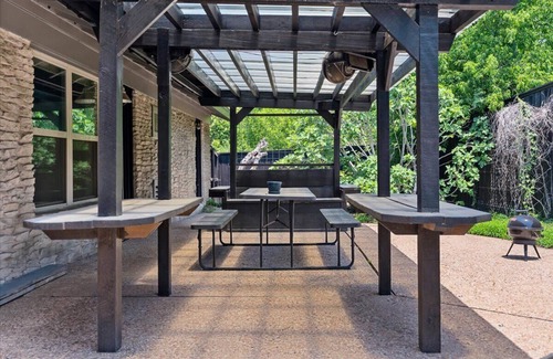 South Lamar House | Modern 4BR Austin Retreat