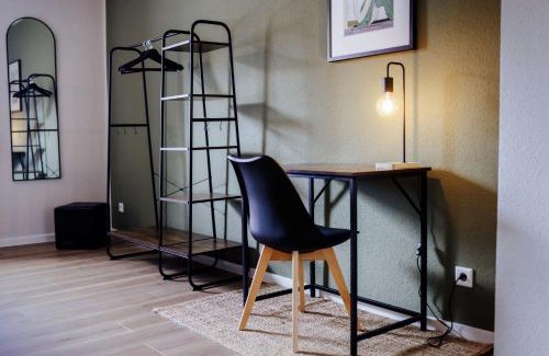 Halle Apartment | Modern, 4Pers, nahe S-Bahn - salt apartments