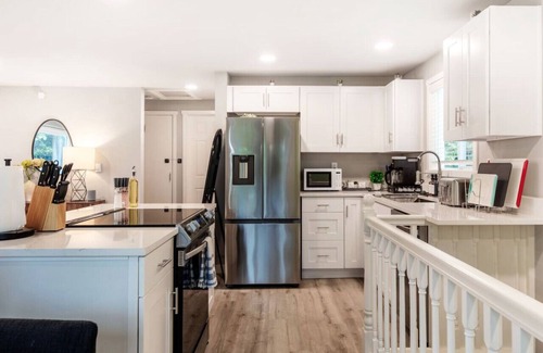 Bryn Mawr-Skyway House | Modern 5b3b, Newly Remodeled house @South Seattle