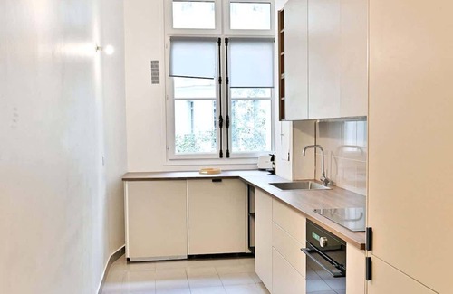 Porte-Dauphine Apartment | Modern, air-conditioned apartment - Arc de Triomphe