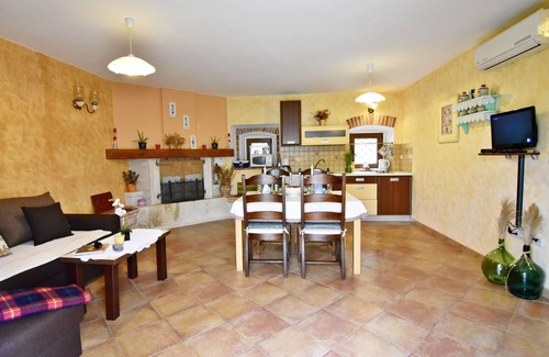 Tar-Vabriga Apartment | Modern air-conditioned apartment Tar-Poreč FIORELA1 pool Wi-fi game room